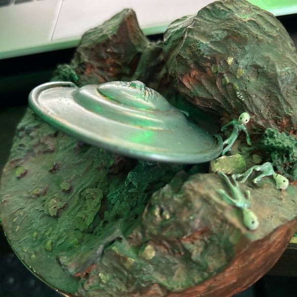 Rare Roswell incident diorama - Picture 2 of 6